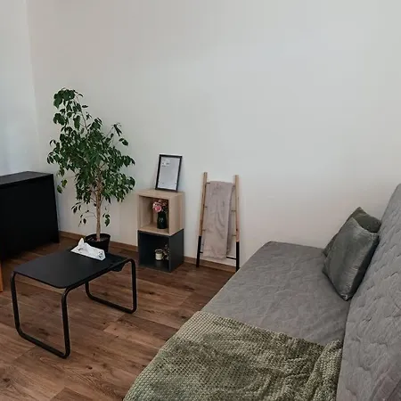 Cervena Cesta * Kunovice