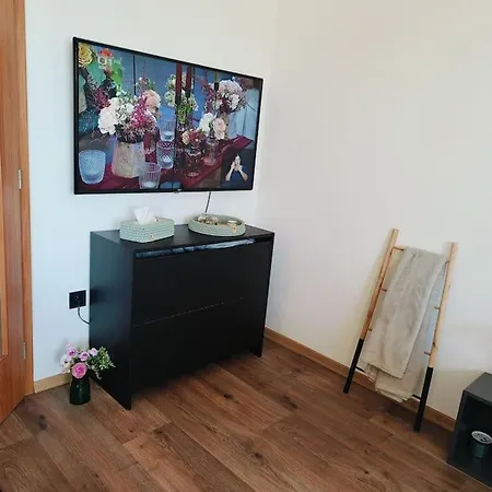 Apartment Cervena Cesta Kunovice