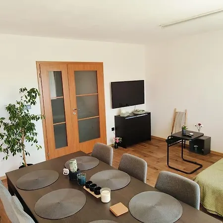 Apartment Cervena Cesta
