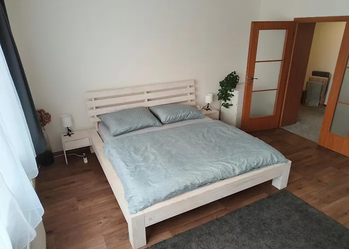 Cervena Cesta Lägenhet Kunovice